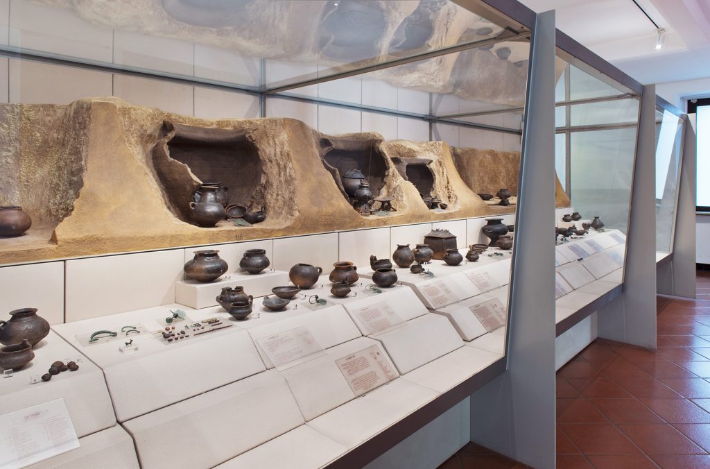 Osteria dell'Osa Necropolis, northern family group