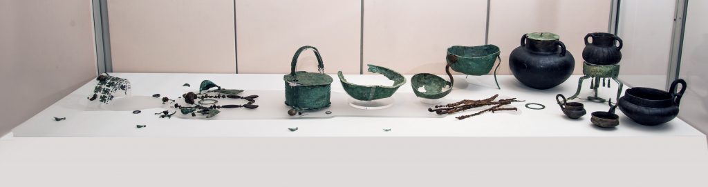 Objects from Tomb 238, La Rustica/Collatia Necropolis