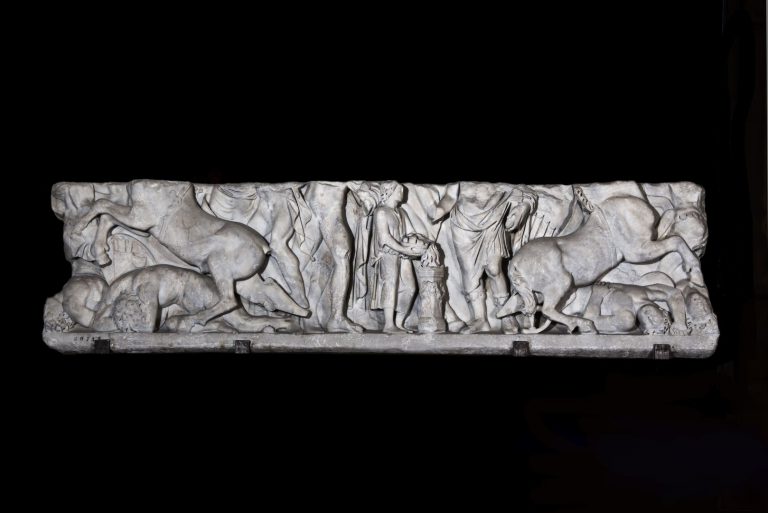 Sarcophagus depicting the legend of the founding of Rome
