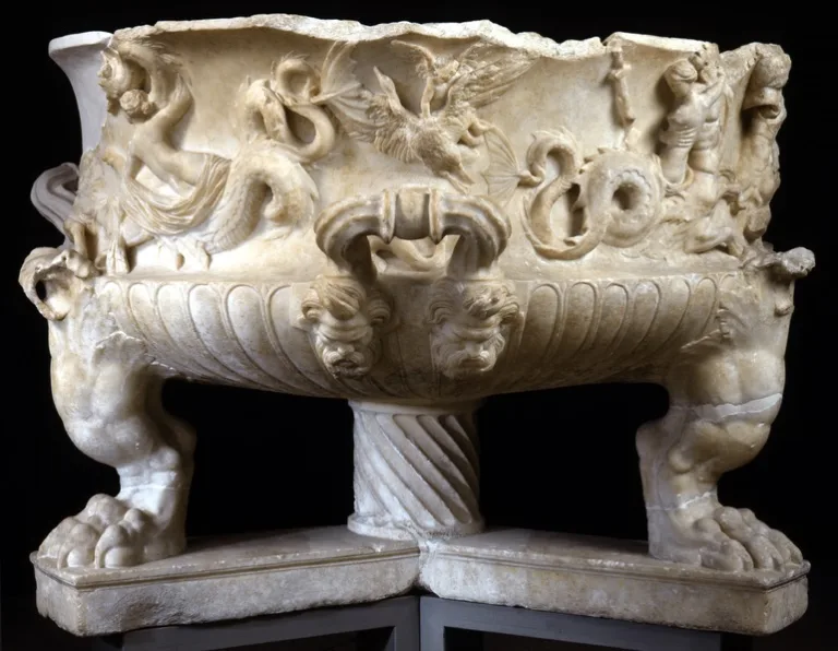 Grande bacino figurato