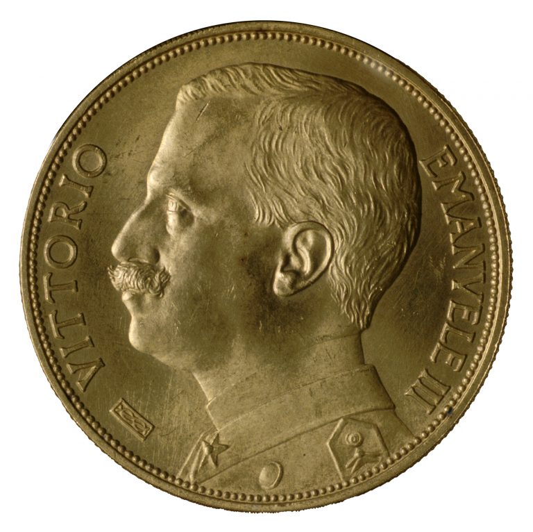 Kingdom of Italy. Gold 100 lire coin with portrait of King Victor Emmanuel III (obverse), 1912