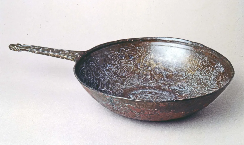 Padella acquamanile in bronzo