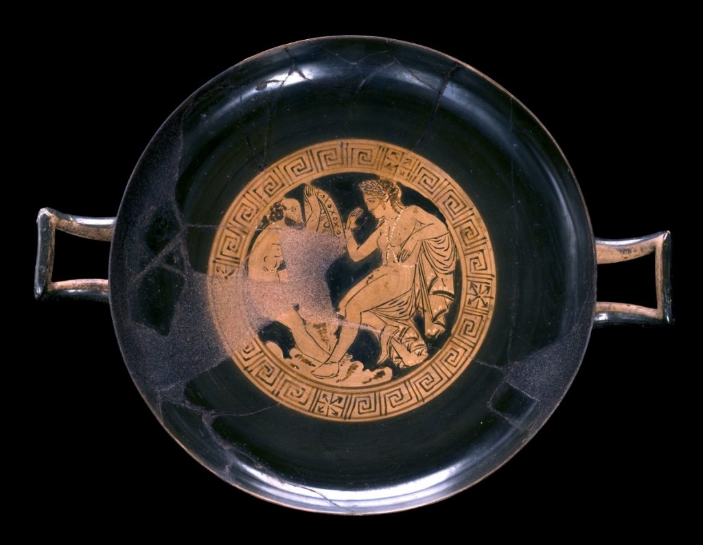 Red-figured kylix