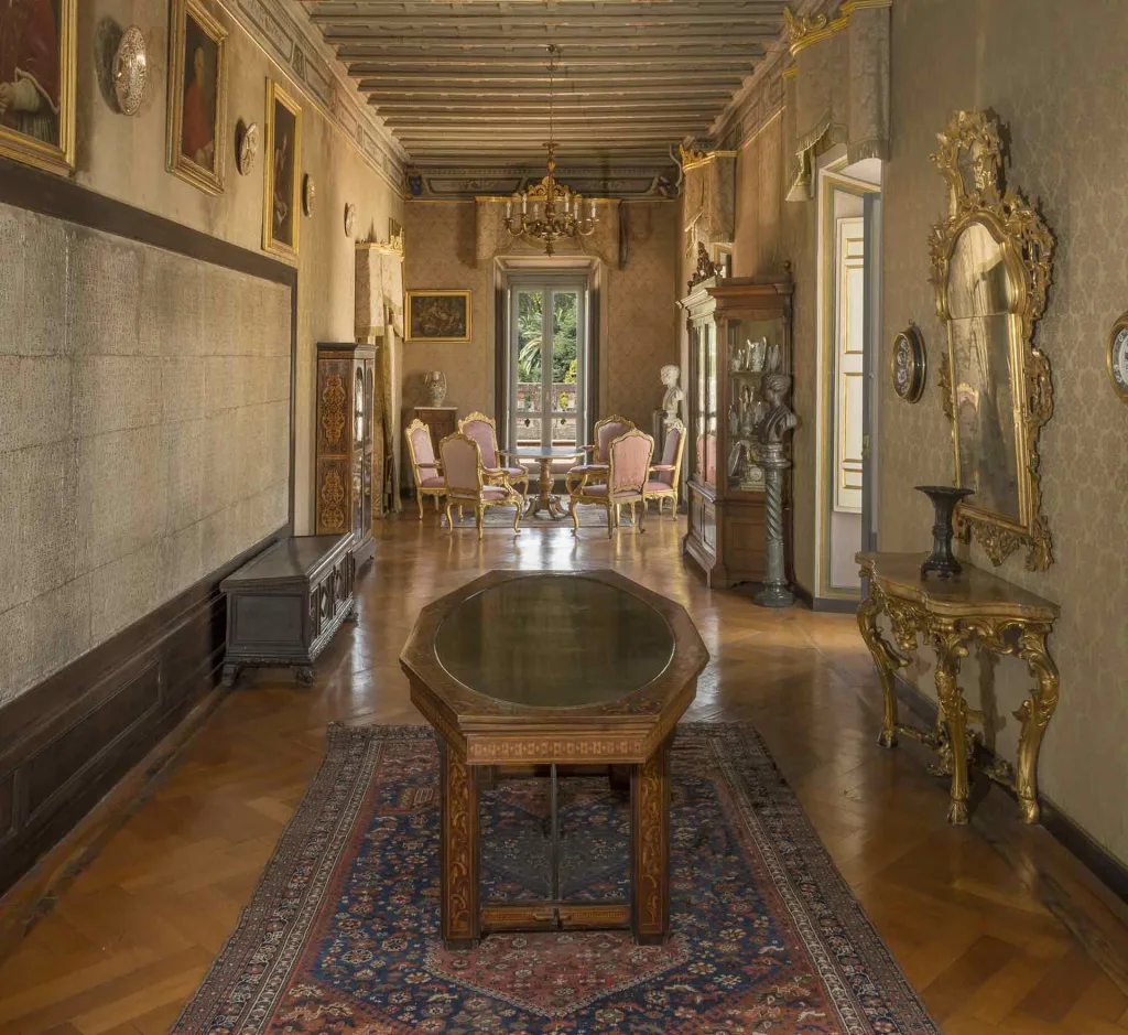 Palazzo Corsini-Sala Dutuit, stele di Gortyna